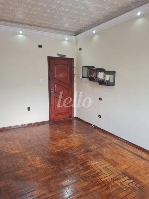DORMITORIO de Apartamento à venda, Padrão com 50 m², 1 quarto e 1 vaga em Vila Monumento - São Paulo