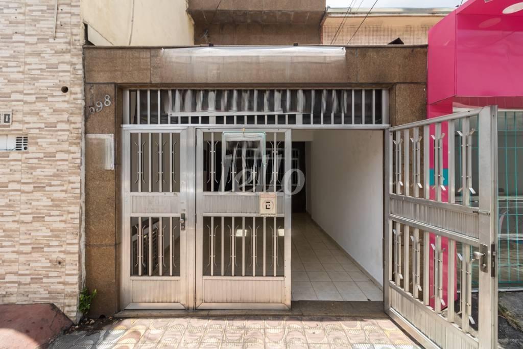 FACHADA de Casa para alugar, sobrado com 115 m², 2 quartos e 1 vaga em Tatuapé - São Paulo