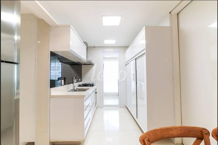 COZINHA de Apartamento à venda, Padrão com 134 m², 3 quartos e 2 vagas em Cidade Monções - São Paulo