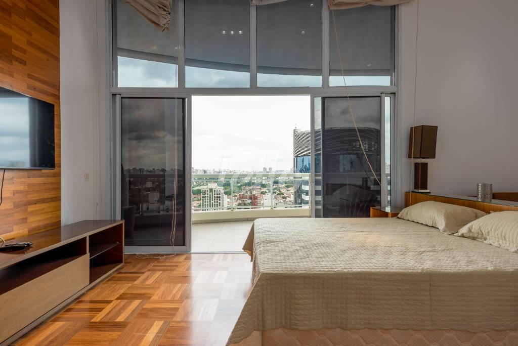 SUITE de Apartamento para alugar, Padrão com 108 m², 1 quarto e 2 vagas em Cidade Monções - São Paulo
