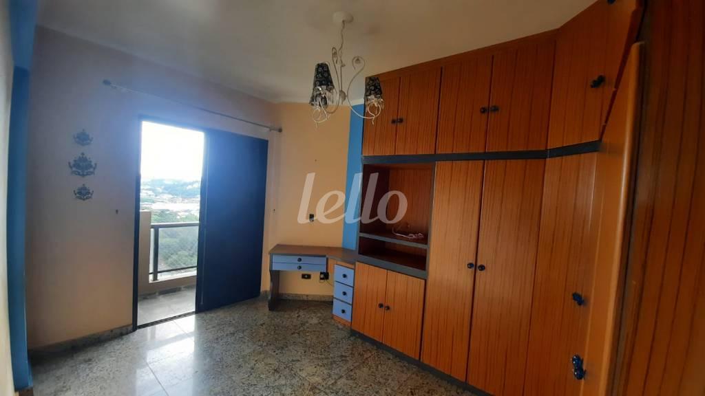 DORMITORIO 2 de Apartamento à venda, Padrão com 130 m², 3 quartos e 2 vagas em Vila Galvão - Guarulhos
