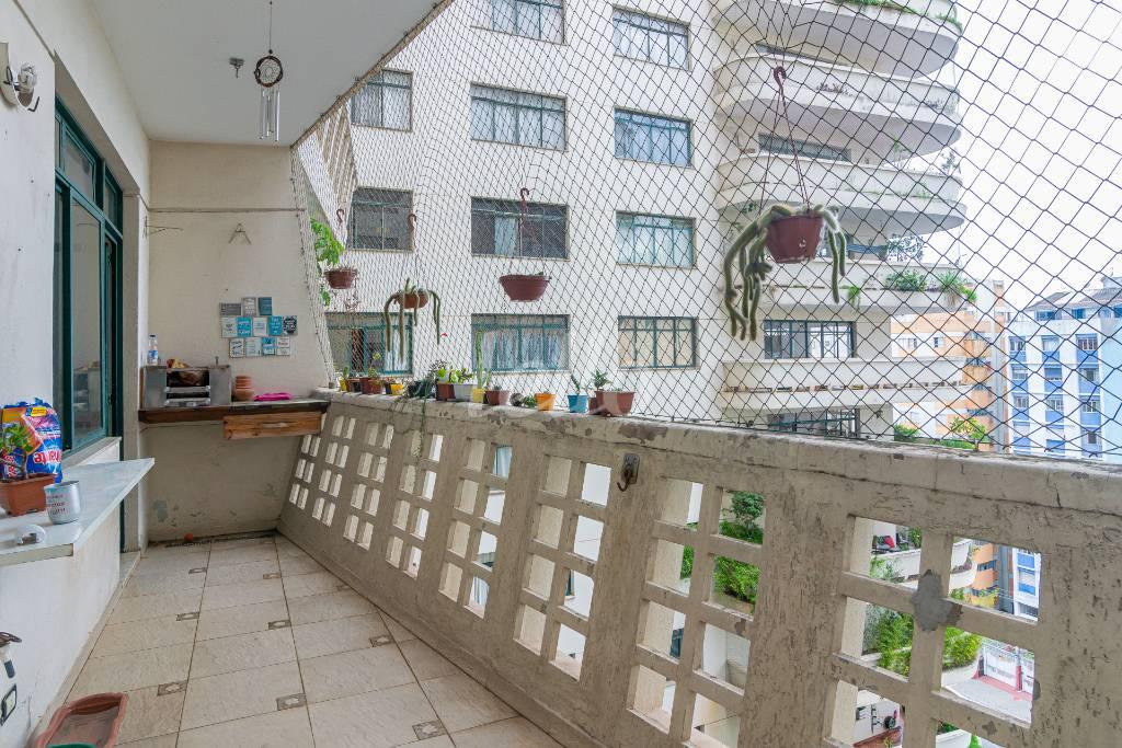 SACADA de Apartamento para alugar, Padrão com 130 m², 3 quartos e 1 vaga em Campos Elíseos - São Paulo