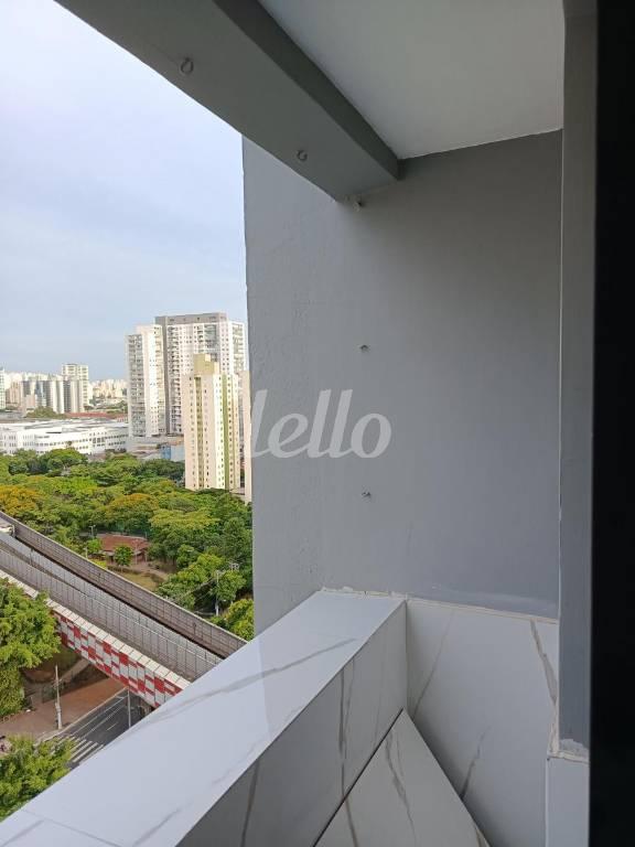SACADA de Apartamento à venda, Padrão com 65 m², 2 quartos e em Brás - São Paulo