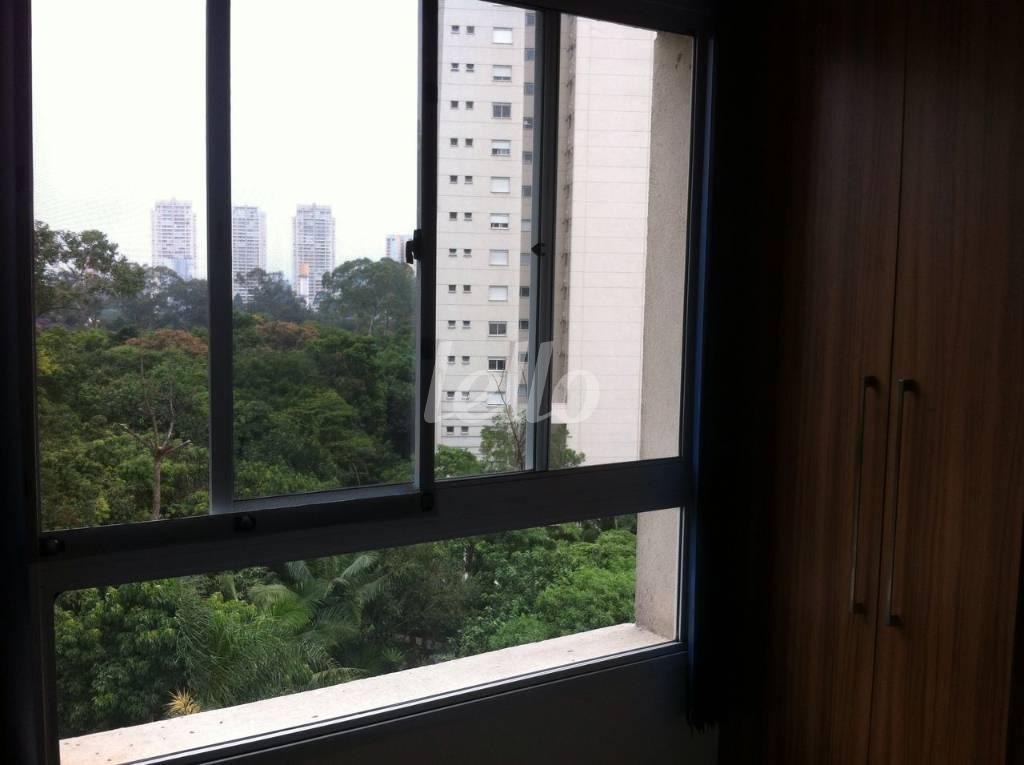 DORMITORIO de Apartamento à venda, Padrão com 149 m², 4 quartos e 2 vagas em Jardim Taquaral - São Paulo
