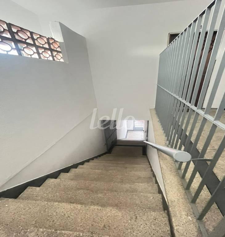 LOJA de Sobreloja para alugar, Padrão com 47 m², e 1 vaga em Vila Ema - São Paulo