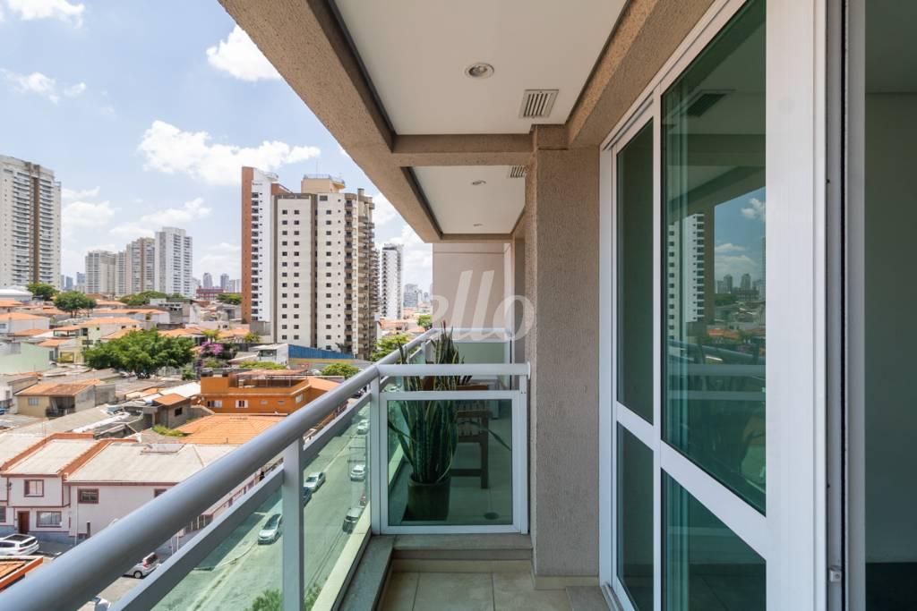 VARANDA de Sala / Conjunto à venda, Padrão com 38 m², e 1 vaga em Vila Carrão - São Paulo
