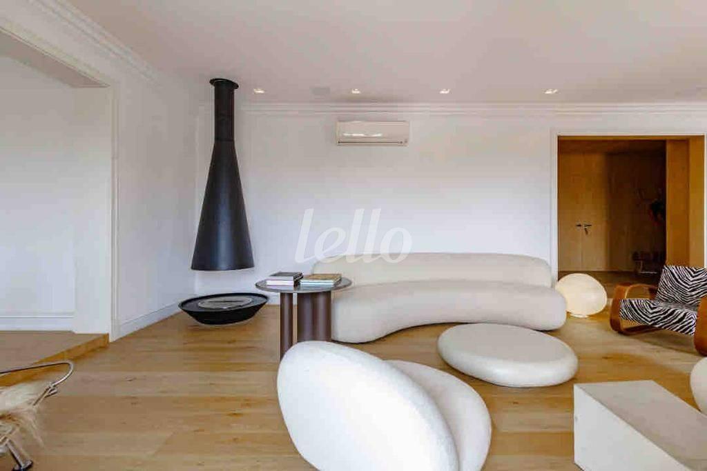 SALA de Apartamento à venda, Padrão com 365 m², 4 quartos e 4 vagas em Jardim Paulista - São Paulo