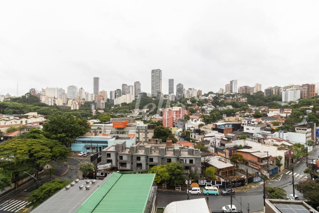 VISTA de Apartamento para alugar, Padrão com 145 m², 2 quartos e 3 vagas em Vila Madalena - São Paulo