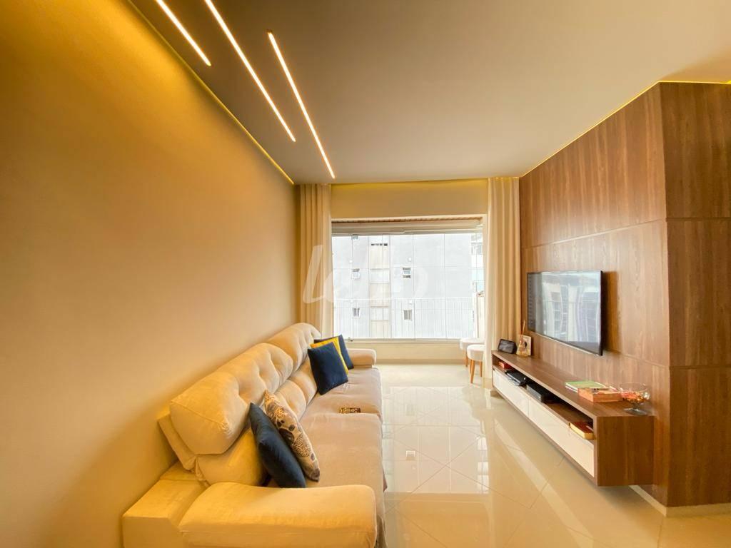 SALA de Apartamento à venda, Padrão com 61 m², 3 quartos e 2 vagas em Ch Santo Antônio (ZL) - São Paulo