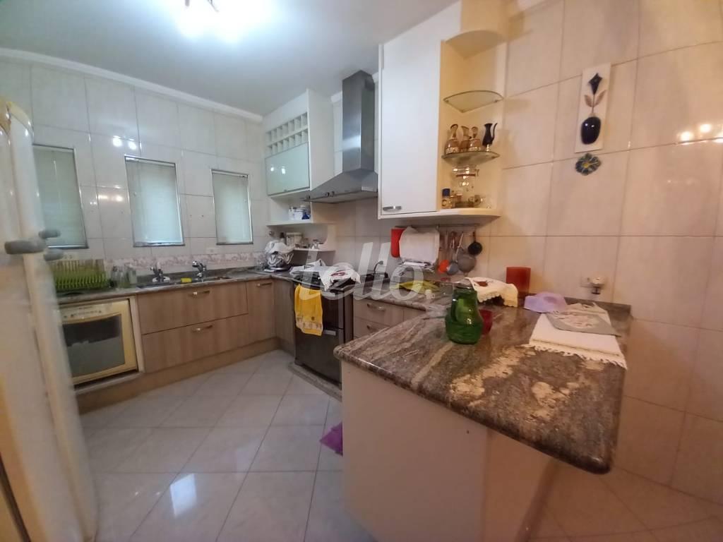 COZINHA de Casa à venda, sobrado com 255 m², 3 quartos e 4 vagas em Vila Ester (zona Norte) - São Paulo