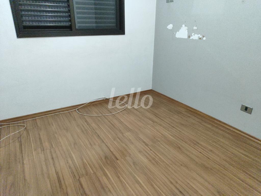 5-QUARTO 2 de Apartamento para alugar, Padrão com 90 m², 3 quartos e 2 vagas em Vila Cláudia - São Paulo