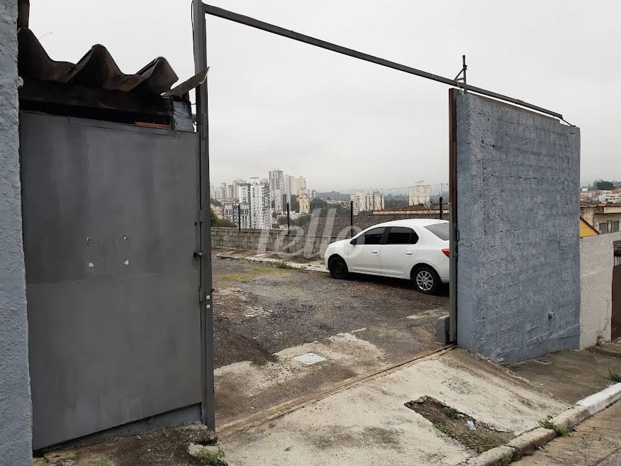 GARAGEM de Área / Terreno à venda, Padrão com 288 m², e em Mandaqui - São Paulo