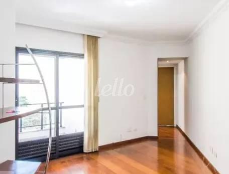 LIVING de Apartamento à venda, Padrão com 57 m², 2 quartos e 1 vaga em Vila Mariana - São Paulo