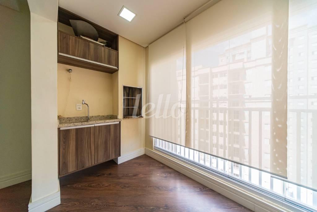 VARANDA de Apartamento à venda, Padrão com 96 m², 3 quartos e 3 vagas em Vila Valparaíso - Santo André