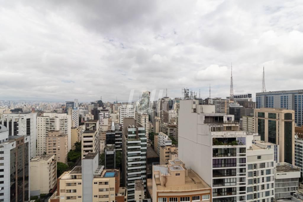 VISTA de Apartamento para alugar, Padrão com 32 m², 1 quarto e em Consolação - São Paulo