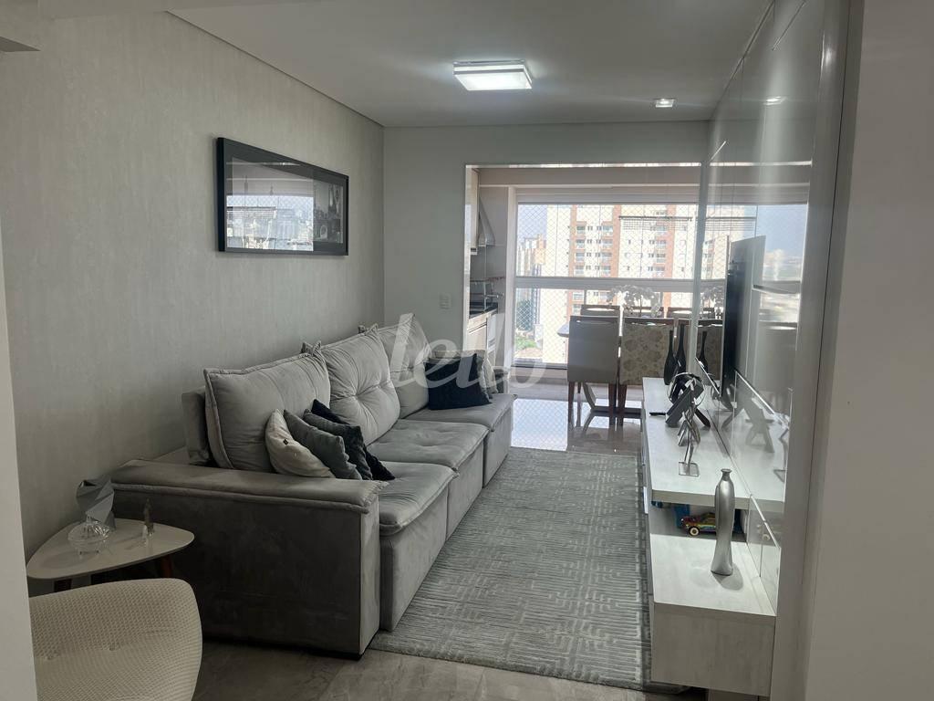 SALA de Apartamento à venda, Padrão com 90 m², 2 quartos e 4 vagas em Fundação - São Caetano do Sul