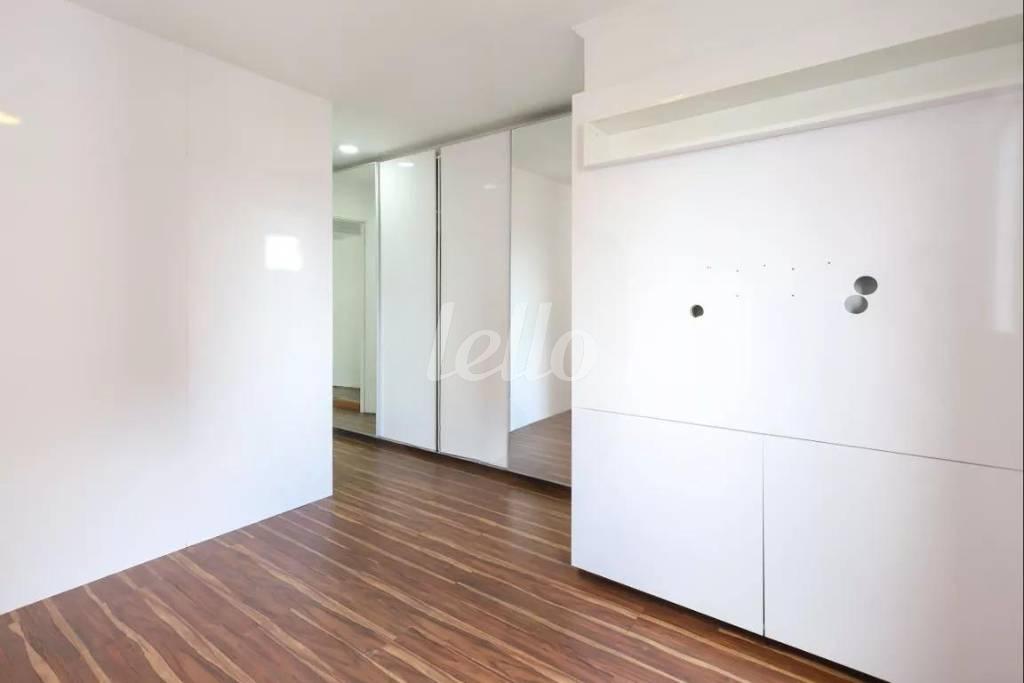 QUARTO de Apartamento para alugar, Padrão com 122 m², 2 quartos e 2 vagas em Lauzane Paulista - São Paulo
