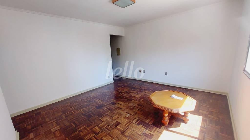LIVING de Apartamento à venda, Padrão com 71 m², 3 quartos e 1 vaga em Vila Mariana - São Paulo