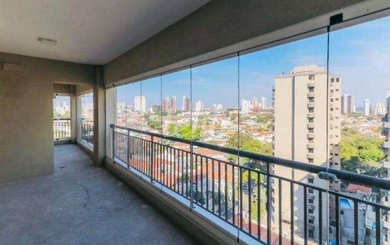 VARANDA GOURMET de Apartamento à venda, Padrão com 110 m², 3 quartos e 2 vagas em Jardim da Saúde - São Paulo