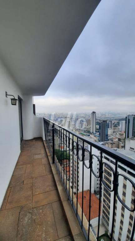 SACADA de Apartamento para alugar, Padrão com 198 m², 4 quartos e 3 vagas em Santana - São Paulo