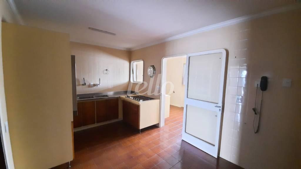 COZINHA de Apartamento para alugar, Padrão com 198 m², 4 quartos e 3 vagas em Santana - São Paulo