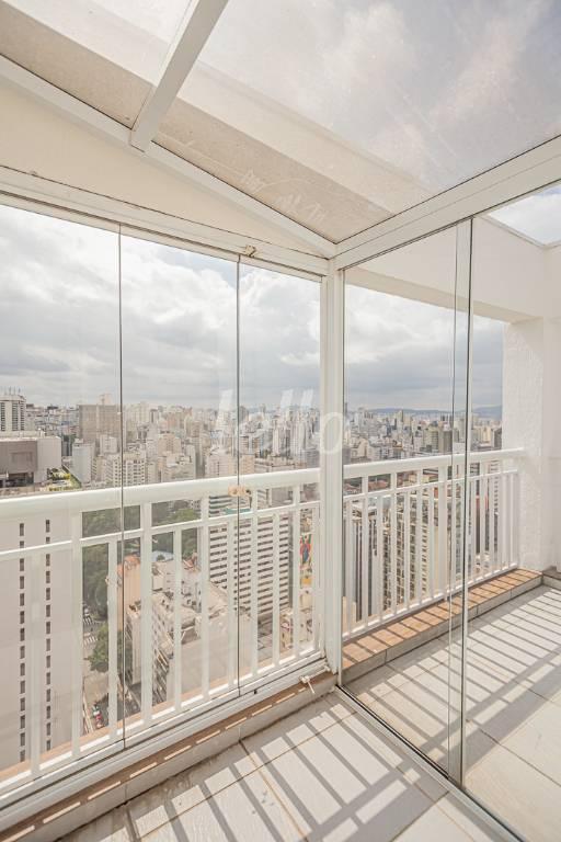AREA DE SERVICO de Apartamento à venda, Padrão com 256 m², 3 quartos e 2 vagas em Vila Buarque - São Paulo