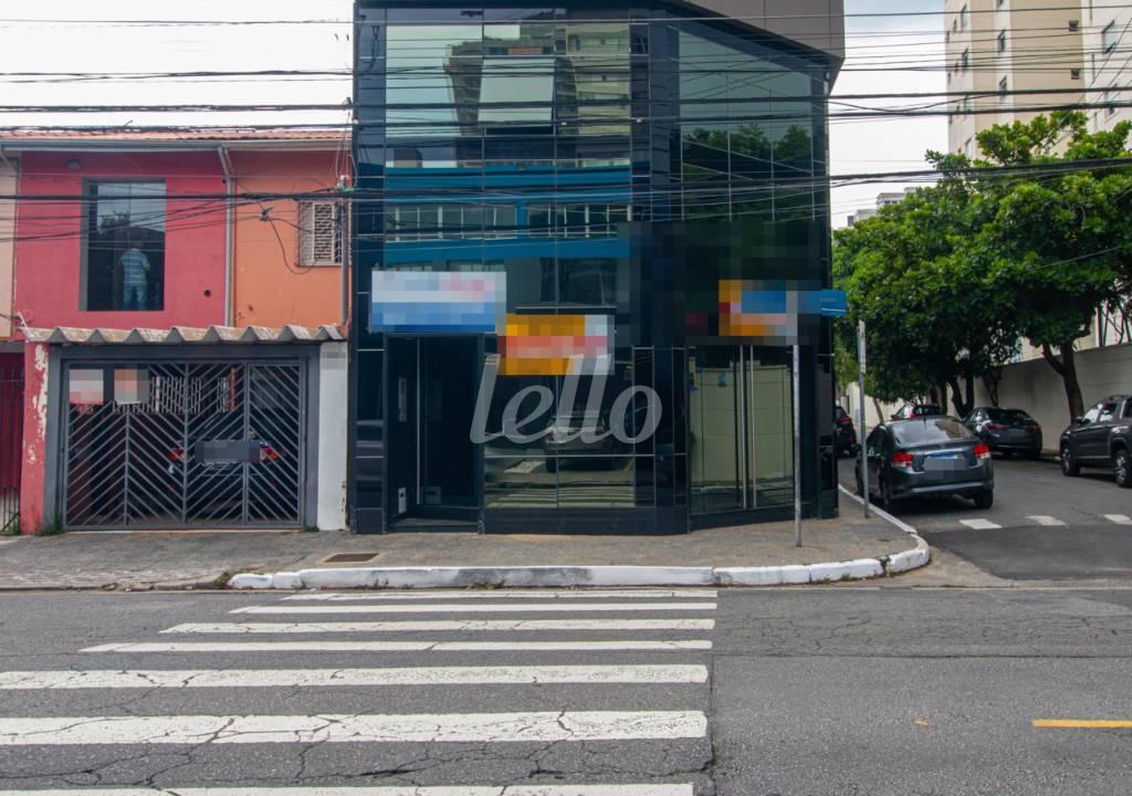 FACHADA de Prédio Comercial para alugar, Monousuário com 289 m², e em Santo Amaro - São Paulo