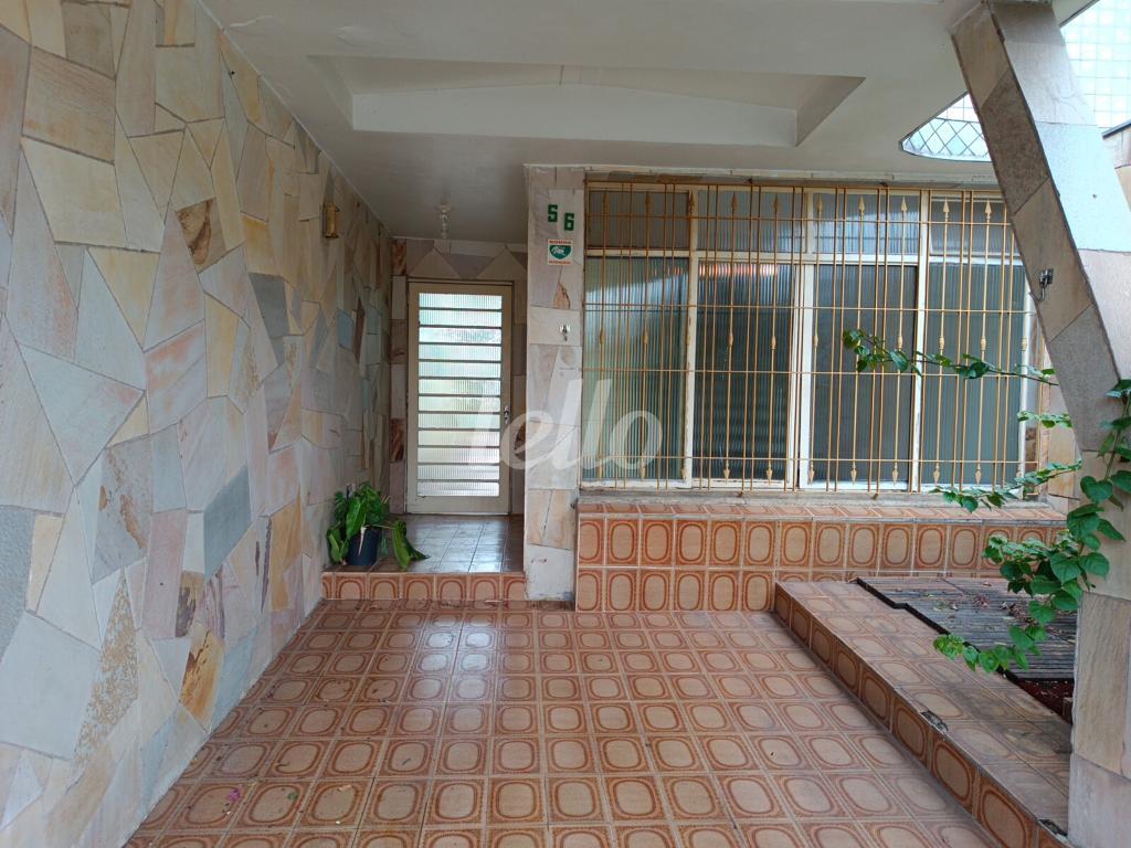 2-GARAGEM de Casa à venda, sobrado com 120 m², 2 quartos e 1 vaga em Vila Carrão - São Paulo