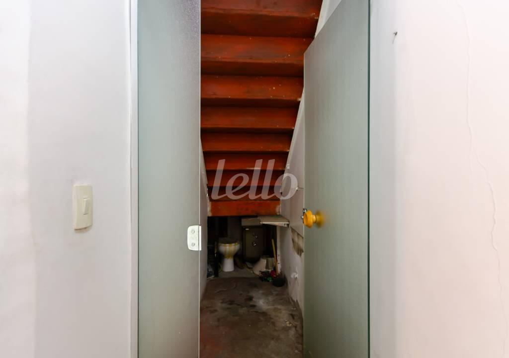 ACESSO de Casa para alugar, sobrado com 260 m², e 6 vagas em Vila Pompeia - São Paulo