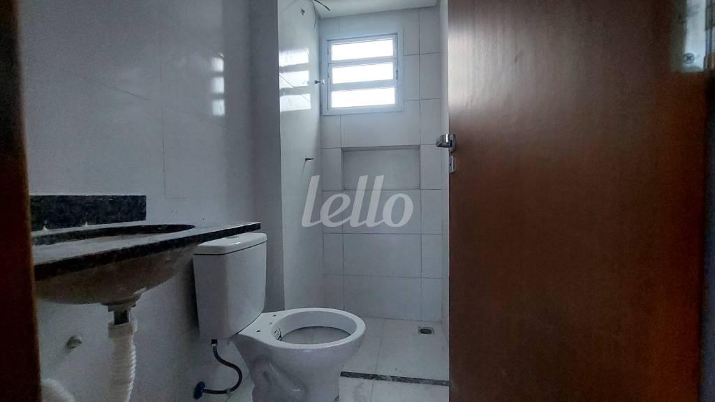 BANHEIRO de Apartamento à venda, Padrão com 38 m², 2 quartos e em Vila Santa Clara - São Paulo