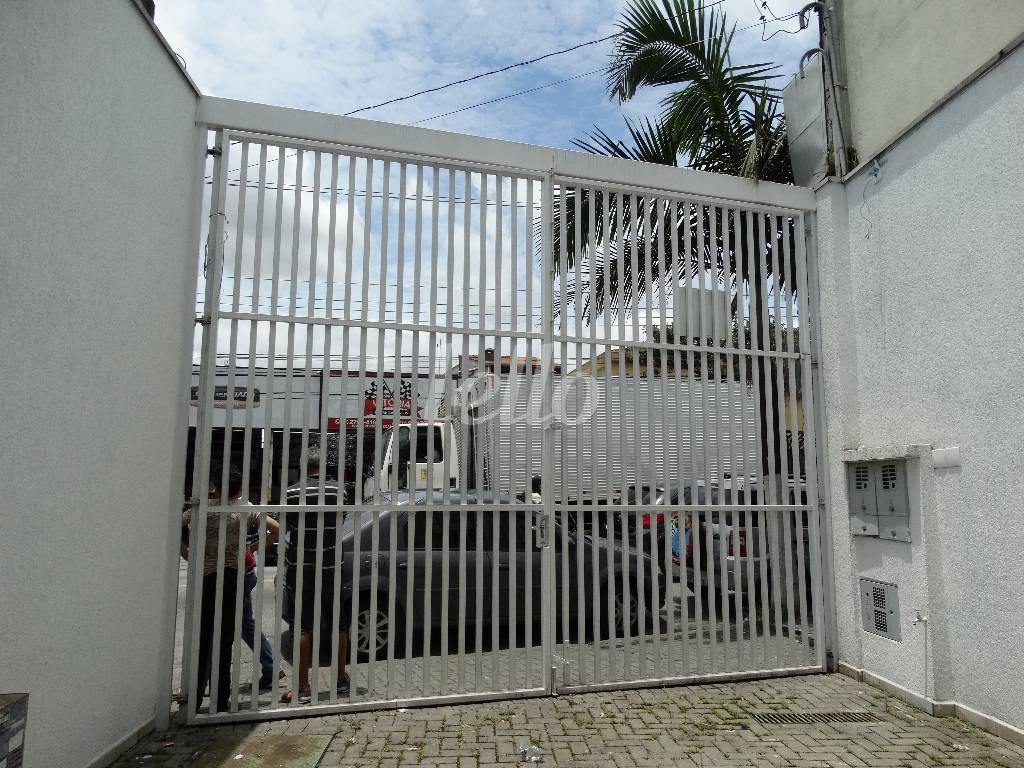 ENTRADA de Prédio Comercial para alugar, Monousuário com 280 m², e em Vila Independência - São Paulo