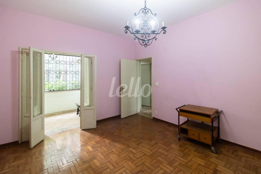 QUARTO 2 de Apartamento para alugar, Padrão com 290 m², 3 quartos e 1 vaga em Consolação - São Paulo