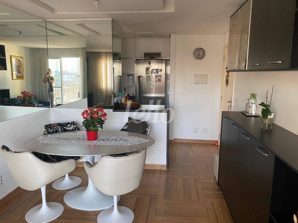 SALA de Apartamento à venda, Padrão com 64 m², 3 quartos e 1 vaga em Mooca - São Paulo