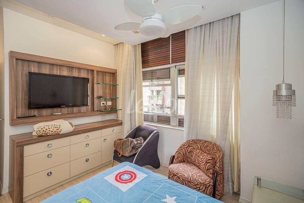 DORMITORIO 3 de Apartamento para alugar, Padrão com 300 m², 4 quartos e 3 vagas em Vila Buarque - São Paulo