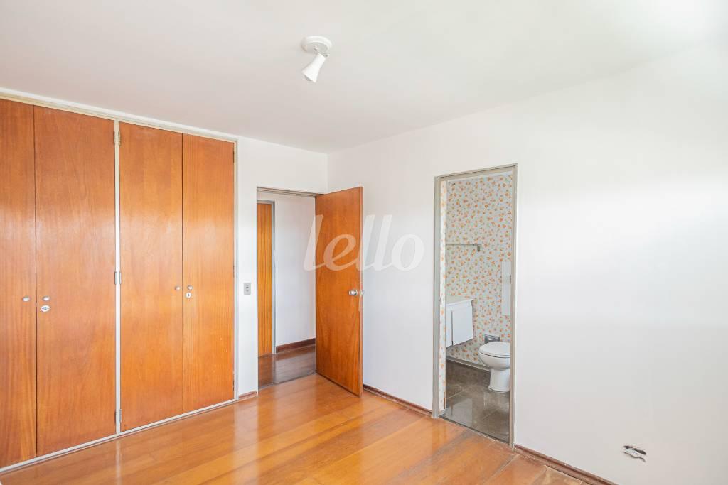 SUITE de Apartamento para alugar, Padrão com 100 m², 2 quartos e 1 vaga em Itaim Bibi - São Paulo