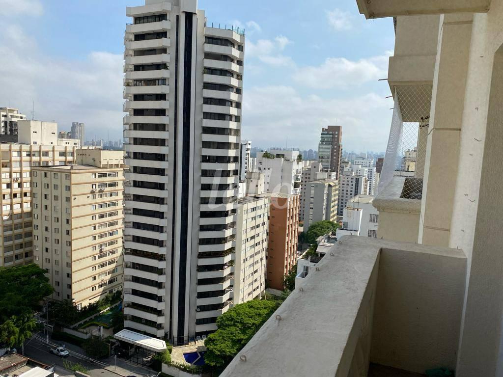 VISTA SACADA de Apartamento à venda, Padrão com 167 m², 4 quartos e 2 vagas em Jardim Paulista - São Paulo