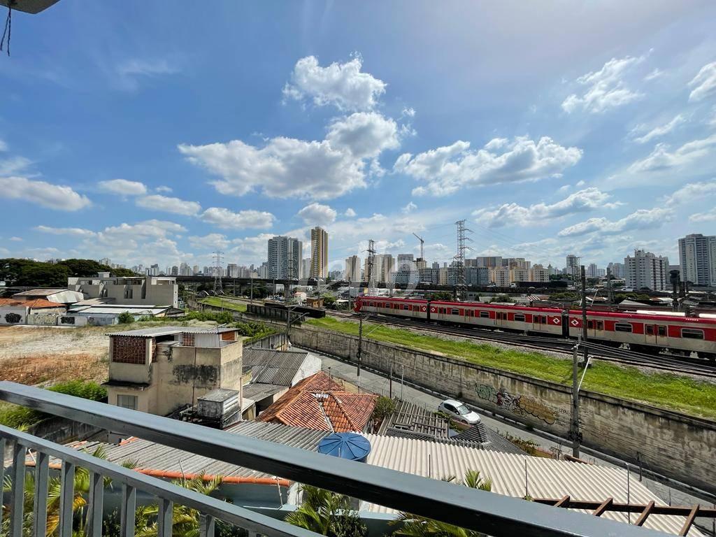VISTA de Apartamento à venda, Padrão com 105 m², 3 quartos e 2 vagas em Penha de França - São Paulo