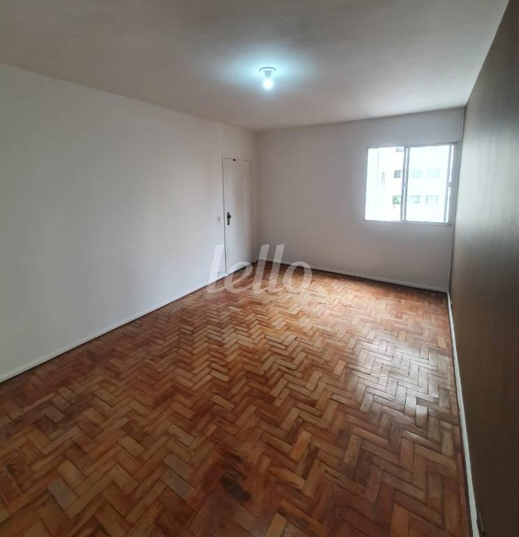 SALA de Apartamento à venda, Padrão com 67 m², 2 quartos e 1 vaga em Parque Imperial - São Paulo