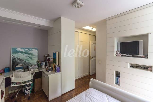 SUITE 2 de Apartamento para alugar, Padrão com 267 m², 6 quartos e 3 vagas em Higienópolis - São Paulo