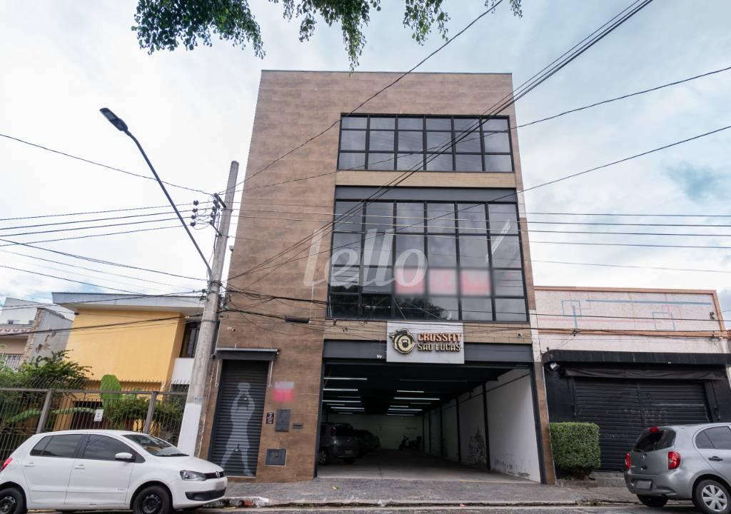 FACHADA de Prédio Comercial para alugar, Monousuário com 670 m², e 12 vagas em Parque São Lucas - São Paulo