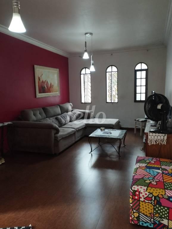 SALA de Casa à venda, assobradada com 200 m², 4 quartos e 5 vagas em Vila Formosa - São Paulo