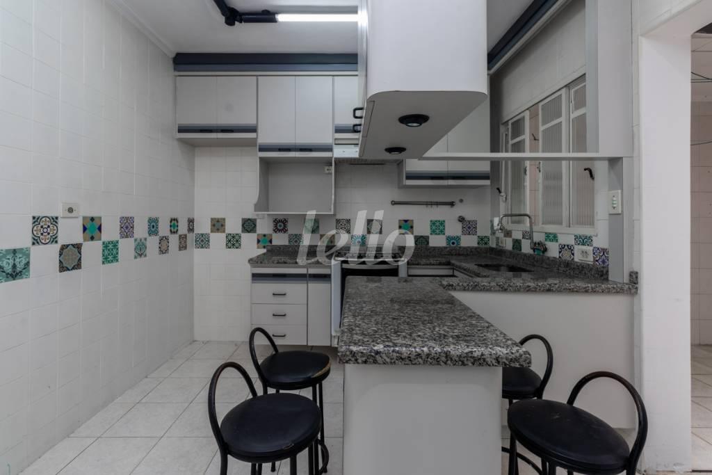 COZINHA de Casa à venda, sobrado com 79 m², 3 quartos e 2 vagas em Vila Firmiano Pinto - São Paulo