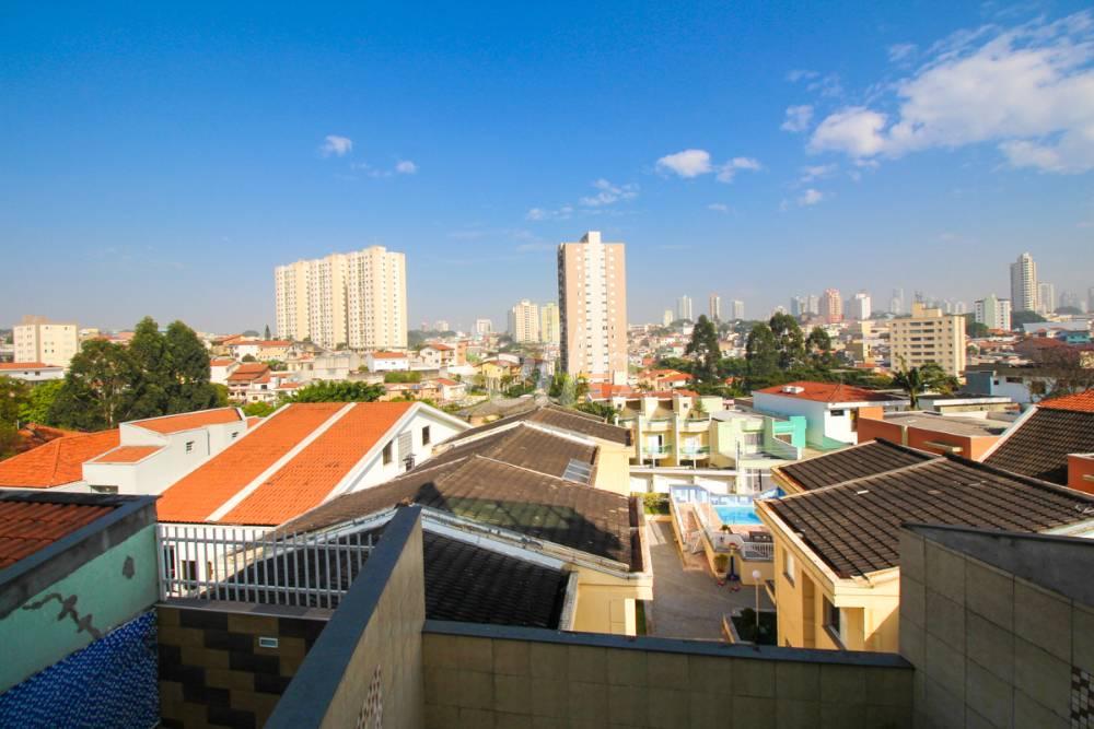 VISTA de Casa à venda, sobrado com 301 m², 4 quartos e 6 vagas em Jardim Textil - São Paulo