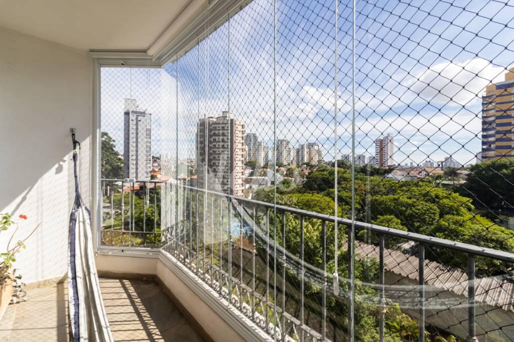 VARANDA de Apartamento à venda, Padrão com 136 m², 3 quartos e 2 vagas em Jardim Avelino - São Paulo