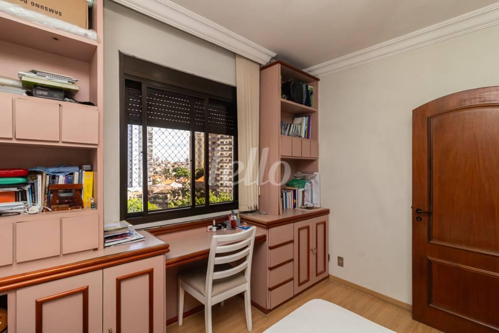 QUARTO 2 de Apartamento à venda, Padrão com 136 m², 3 quartos e 2 vagas em Jardim Avelino - São Paulo