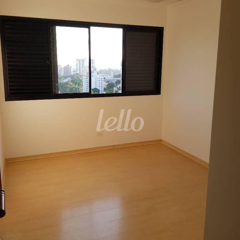 SUÍTE de Apartamento à venda, cobertura - Padrão com 300 m², 4 quartos e 4 vagas em Bela Aliança - São Paulo