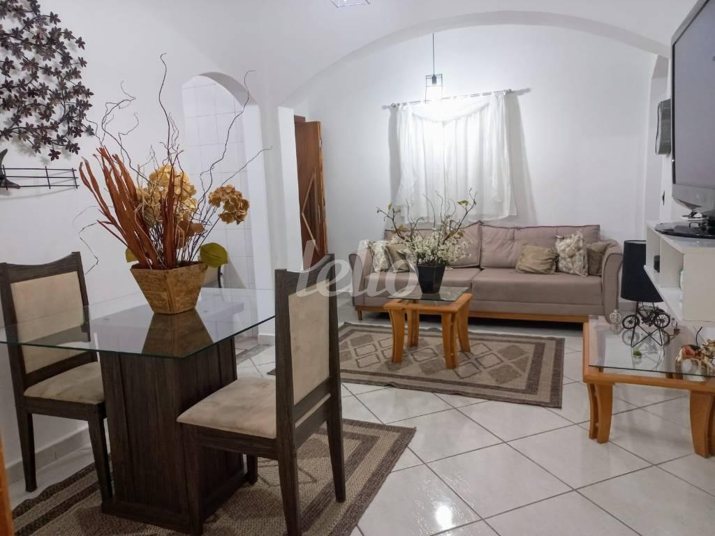 SALA DOIS AMBIENTES CASA 1 de Casa à venda, térrea com 300 m², 7 quartos e 4 vagas em Vila Nova Mazzei - São Paulo