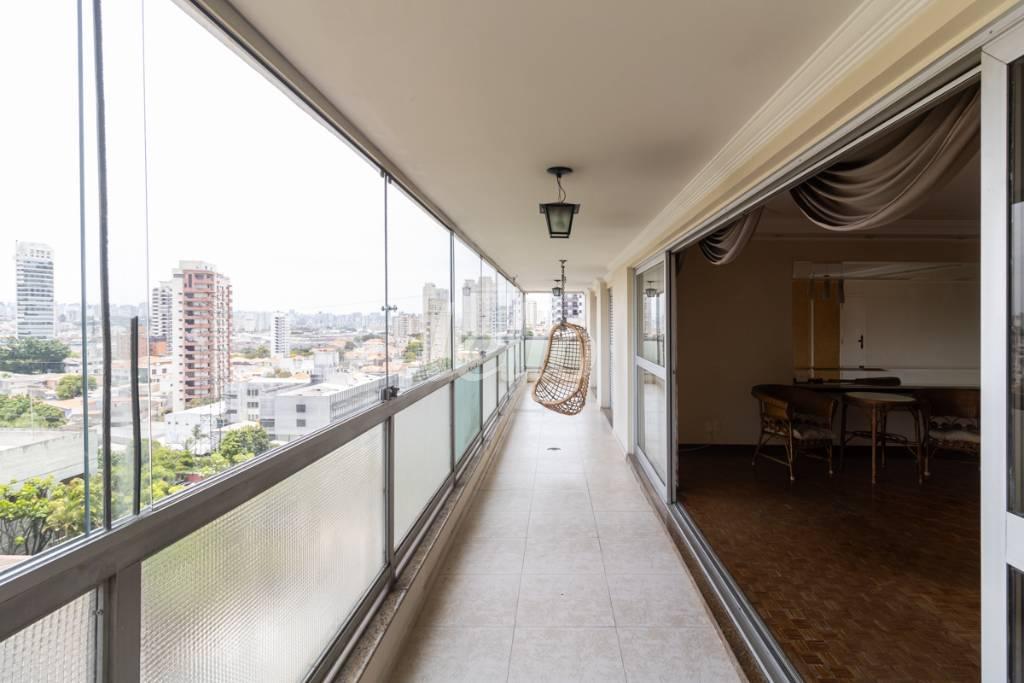VARANDA de Apartamento à venda, Padrão com 153 m², 3 quartos e 1 vaga em Parque da Mooca - São Paulo
