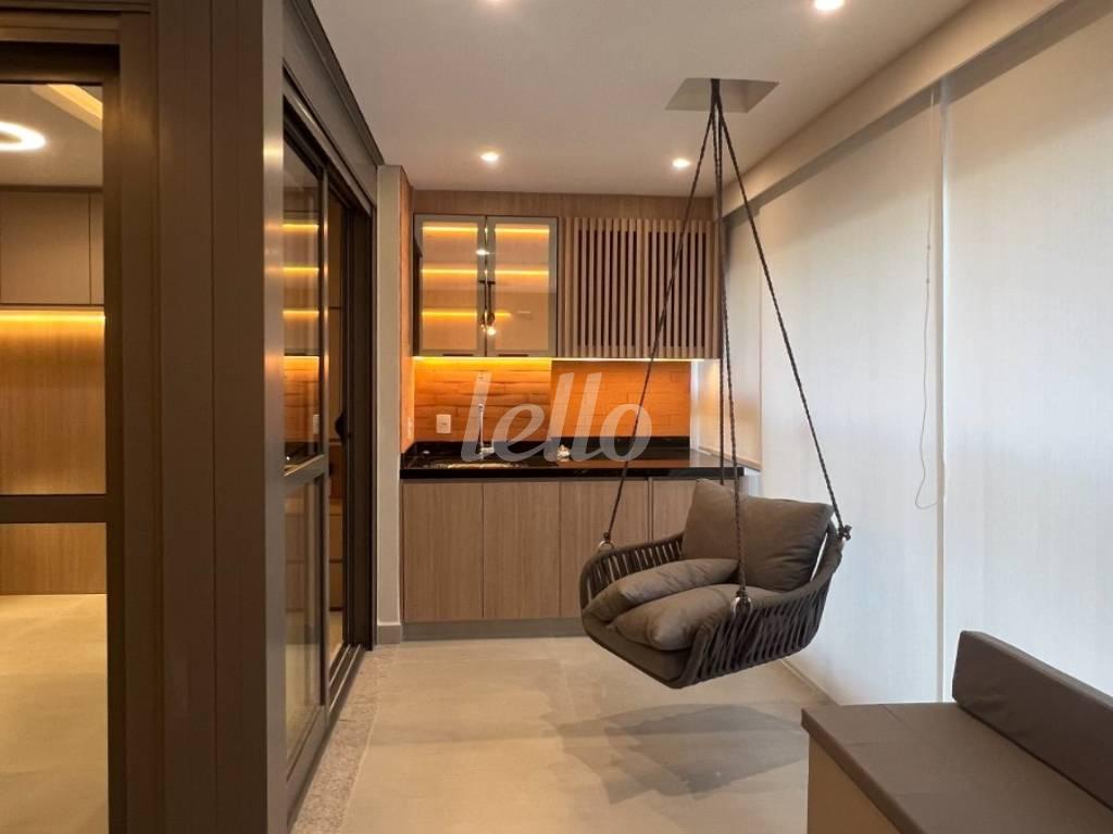 VARANDA de Apartamento para alugar, Padrão com 44 m², 1 quarto e 1 vaga em Paraíso - São Paulo