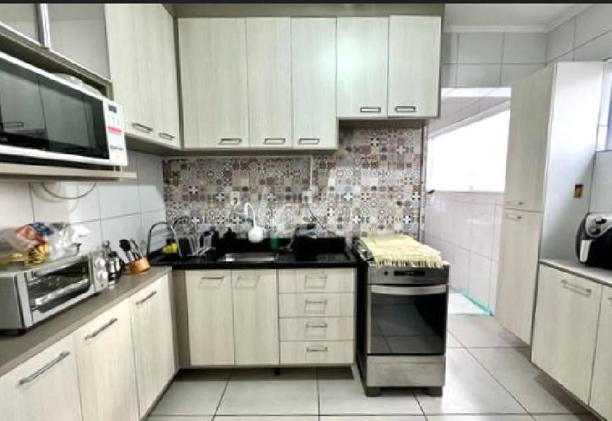 COZINHA de Apartamento à venda, Padrão com 70 m², 3 quartos e 1 vaga em Parque Imperial - São Paulo
